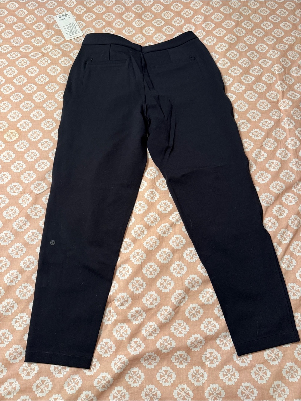 lululemon athletica Black Straight Leg Pants - Picture 5 of 6